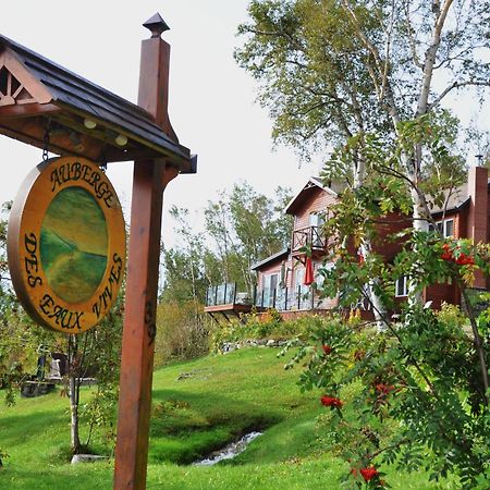 Auberge Des Eaux Vives La Malbaie Bagian luar foto